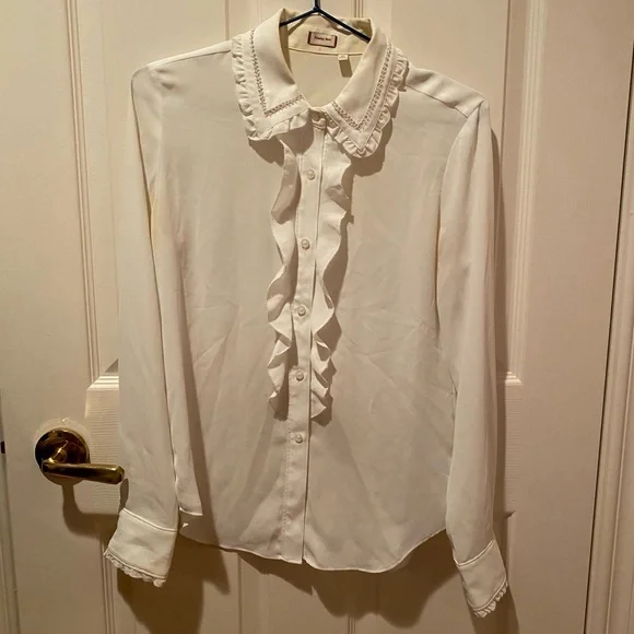 Sunday Best Ruffle blouse - Picture 3 of 4
